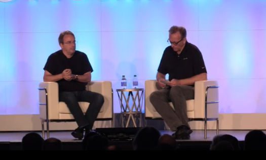 Linus Torvalds, Dirk Hohndel, LinuxCon 2016