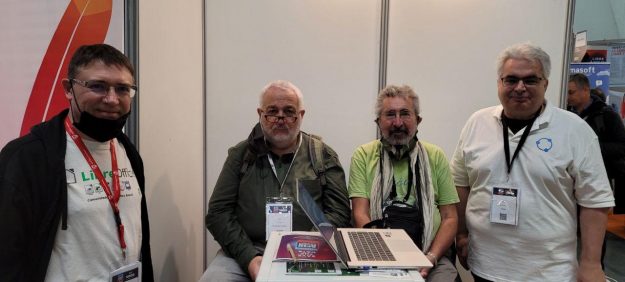 LibreOffice booth Paris convention