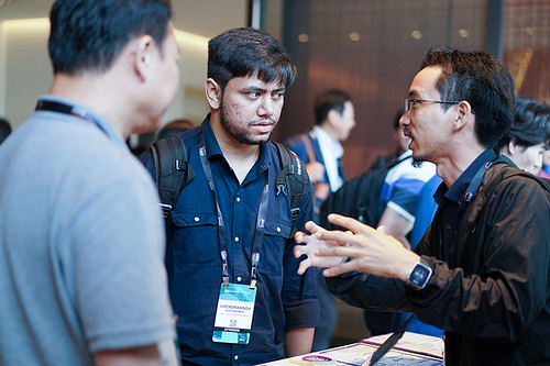 booth scene from Open Source Summit Japan 2019