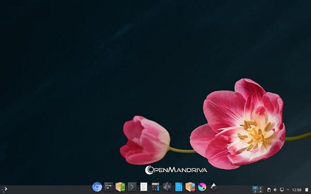 OpenMandriva screenshot with rose wallpaper