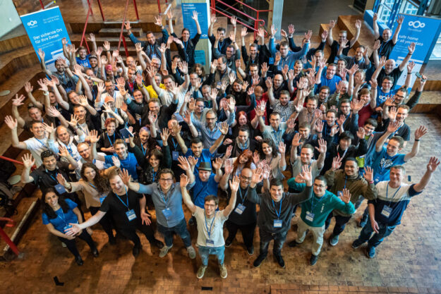 Group photo of Nextcloud employees.