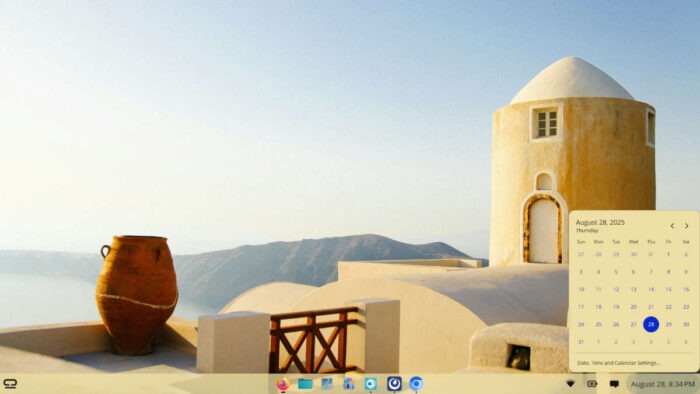 Calendar applet Cosmic Desktop.